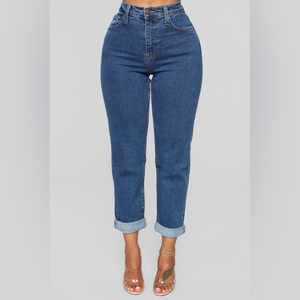 Fashion Nova Mom Ankle Jeans